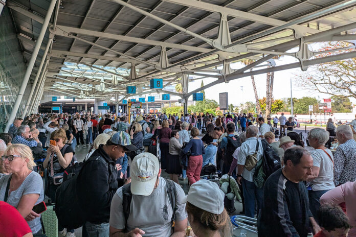 Acesso ao Aeroporto de Lisboa esteve vedado esta segunda-feira devido ao apagão