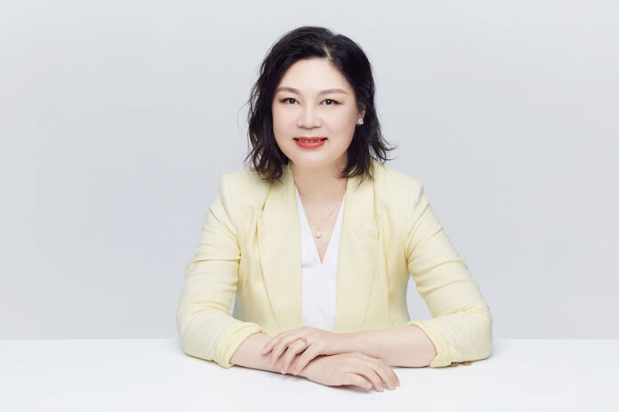 Li Xin, representante da United Hotels of Portugal na China